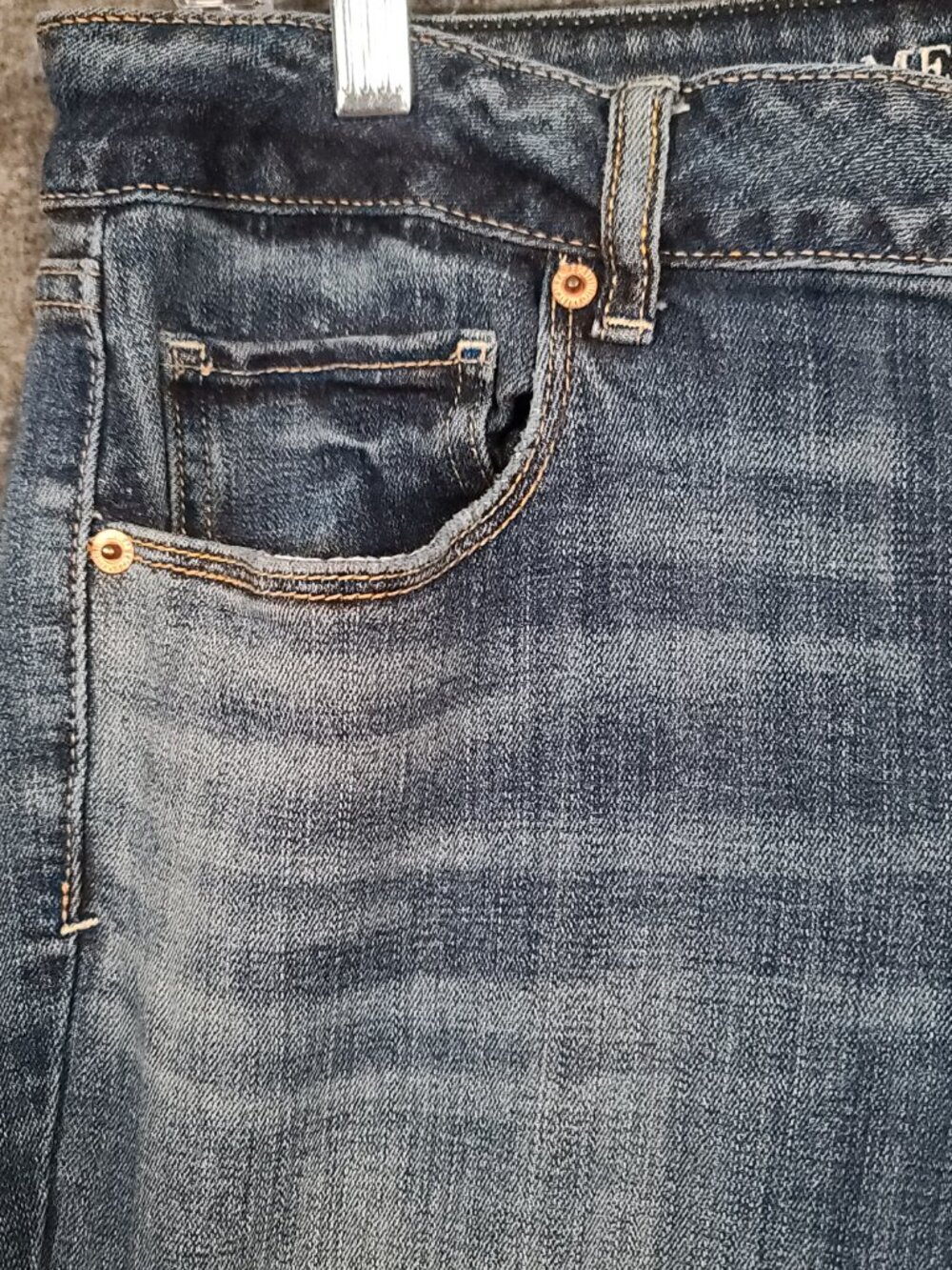 American Eagle Outfitters Women’s Size 12 Skinny Stretch Regular Jeans - Picture 5 of 14